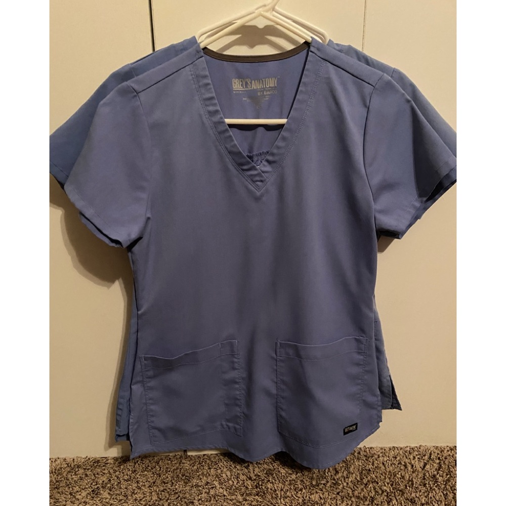 Grey’s anatomy scrub lot.